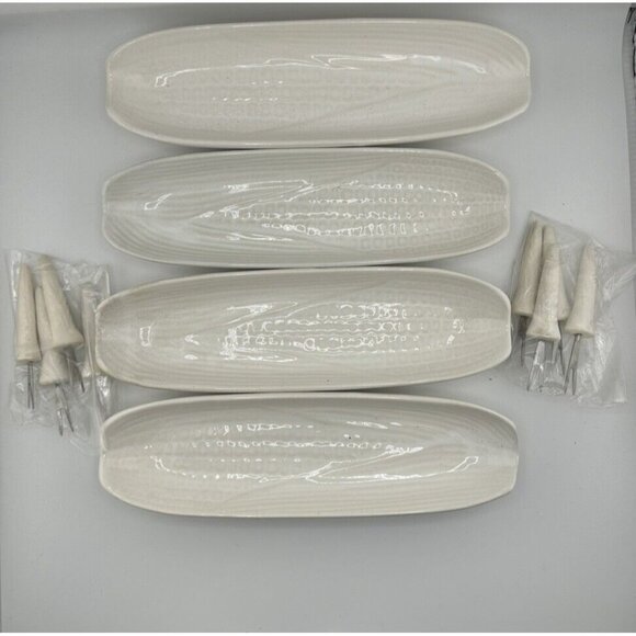 Lillian Vernon Other - Vintage Lillian Vernon Set Of 4 White Ceramic Corn Holder Dishes W/holders